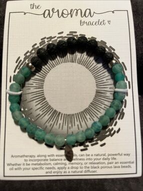 Mia and Tess Aroma Bracelet Green Lava & Bead Aromatherapy Bracelet